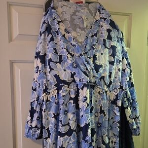 Old Navy Blue and White Floral Dress